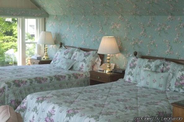 The Quarterdeck Inn By The Sea ロックポート エクステリア 写真